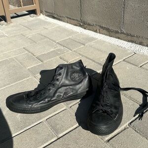 Black leather converse men’s 14